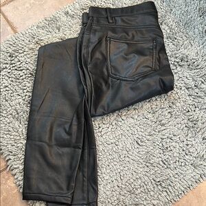 Women’s Faux Leather Leggings